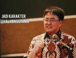 Hadiri Wisuda Politeknik Manado, Ini Pesan Wali Kota Manado