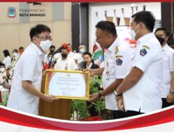 Gubernur Sulut Ganjar Kota Manado Dengan Penghargaan Ini