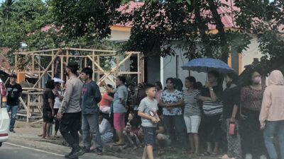 Warga Minta Bupati Minut Pertahankan Penjabat Hukum Tua Wineru