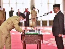 Gubernur Sumut Lantik Zulkifli Sebagai Sekretaris DPRD