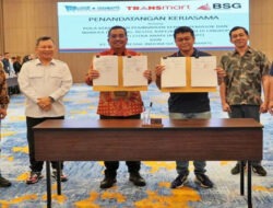 BSG Gandeng Transmart dan Multimart Dalam Pola Kemitraan Pembiayaan