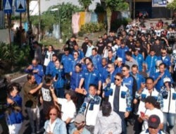 Dekat Rumdis Gubernur, E2L Kumpul dan Hantar Partai Demokrat Sulut Daftar Bacaleg ke KPU