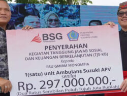 Bank SulutGo Donasikan Ambulans ke RSU GMIBM Monompia