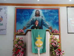 Pdt Henny di Gereja Abigail : Jangan Sudah Miskin Tapi Sombong!