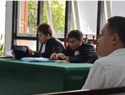 Donal Pakuku, Anak Buah Sie Yuo Ho Sebut Nama Yang Lin di PETI Alason