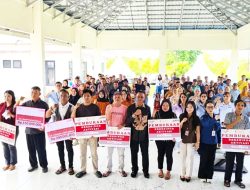 Inisiatif Mandiri BSG Sukses, OJK Bersama Pemkab Boltim, BPS, dan Perbankan Gelar Edukasi GENCARKAN Bagi Masyarakat Pesisir